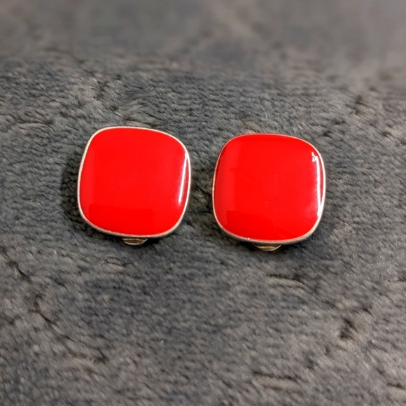Vintage 80' Red Enamel and Silvertone Clip Earrings - Picture 3 of 7